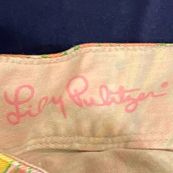 Lilly Pulitzer Clifton Shorts Size 2 Chin Chin Pink Green Paisley Cuffed Monkey - Picture 2 of 6